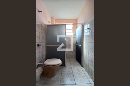 Banheiro de apartamento para alugar com 1 quarto, 44m² em Centro, Campinas