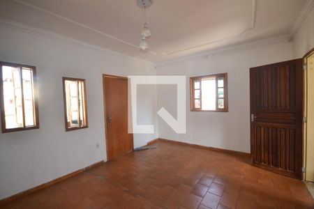 sala de casa para alugar com 2 quartos, 102m² em Heliópolis, Belford Roxo