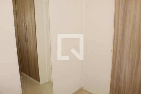 Quarto 2 de casa de condomínio para alugar com 3 quartos, 187m² em Parque Rincão, Cotia