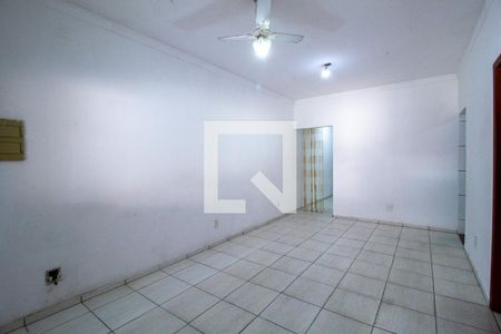 Sala de casa para alugar com 3 quartos, 115m² em Parque das Paineiras, Sorocaba