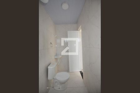 Banheiro de apartamento para alugar com 1 quarto, 24m² em Praça Seca, Rio de Janeiro