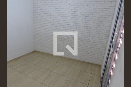 Quarto de casa à venda com 1 quarto, 84m² em Parque Pinheiros, Taboão da Serra