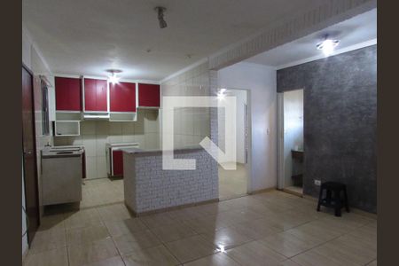 Sala/Cozinha de casa à venda com 1 quarto, 84m² em Parque Pinheiros, Taboão da Serra