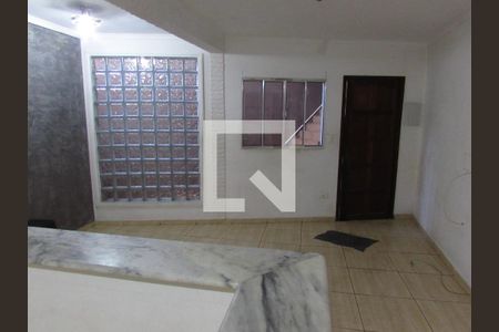 Sala/Cozinha de casa à venda com 1 quarto, 84m² em Parque Pinheiros, Taboão da Serra