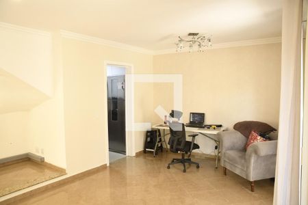 Sala de casa de condomínio para alugar com 4 quartos, 130m² em Jardim Barbacena, Cotia