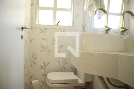 Lavabo de casa de condomínio para alugar com 4 quartos, 130m² em Jardim Barbacena, Cotia