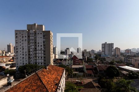 Vista da Suíte de apartamento à venda com 3 quartos, 74m² em Partenon, Porto Alegre