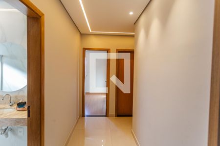 Corredor de apartamento à venda com 3 quartos, 220m² em Renascença, Belo Horizonte