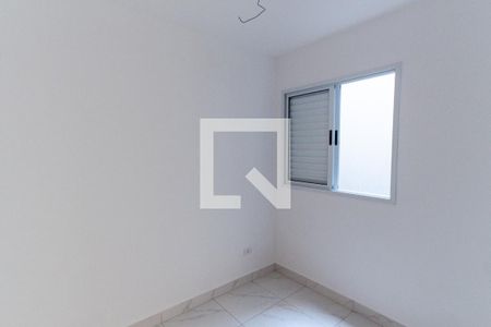 Quarto 2 de apartamento para alugar com 2 quartos, 40m² em Vila Constança, São Paulo