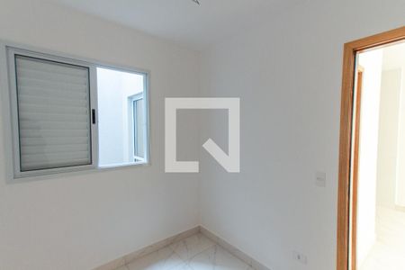 Quarto 2 de apartamento para alugar com 2 quartos, 40m² em Vila Constança, São Paulo