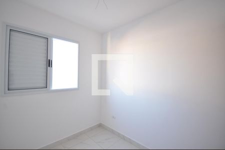 Quarto 2 de apartamento para alugar com 2 quartos, 42m² em Vila Constança, São Paulo