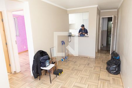 Sala de apartamento para alugar com 2 quartos, 47m² em Jardim Presidente Dutra, Guarulhos