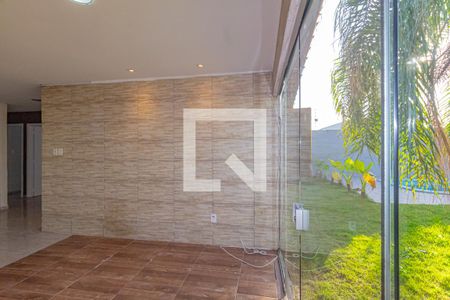 Detalhe da Sala de casa para alugar com 3 quartos, 130m² em Igara, Canoas