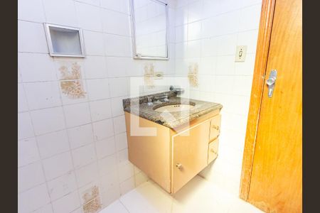 Banheiro de apartamento para alugar com 1 quarto, 20m² em Vila Libanesa, São Paulo