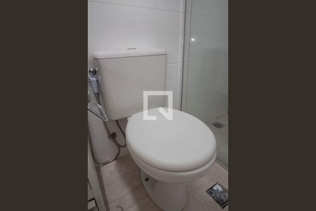 Casa à venda com 280m², 3 quartos e 4 vagas Casa à venda com 280m², 3 quartos e 4 vagasBanheiro da Suíte