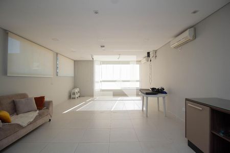 Casa à venda com 280m², 3 quartos e 4 vagas Casa à venda com 280m², 3 quartos e 4 vagasÁrea Gourmet