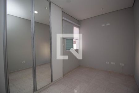 Casa à venda com 280m², 3 quartos e 4 vagas Casa à venda com 280m², 3 quartos e 4 vagasQuarto 2