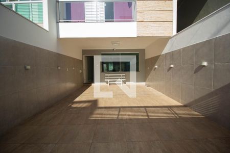 Casa à venda com 280m², 3 quartos e 4 vagas Casa à venda com 280m², 3 quartos e 4 vagasGaragem