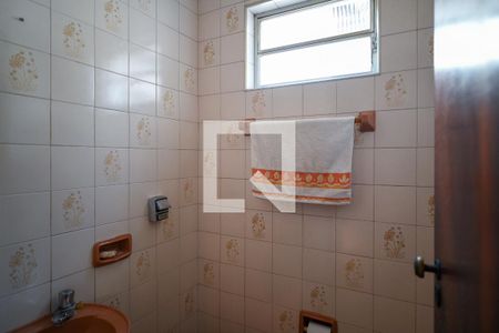 Lavabo de casa para alugar com 3 quartos, 124m² em Vila Brasilina, São Paulo