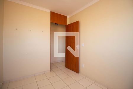 Quarto 1 de apartamento para alugar com 3 quartos, 60m² em Riacho Fundo Ii, Brasília