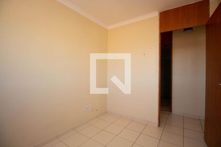 Quarto 1 de apartamento para alugar com 3 quartos, 60m² em Riacho Fundo Ii, Brasília