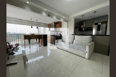 Sala de apartamento à venda com 2 quartos, 74m² em Caxingui, São Paulo