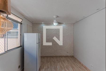 Sala de apartamento para alugar com 2 quartos, 70m² em Vila Pompéia, Campinas