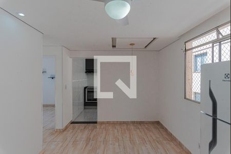 Sala de apartamento para alugar com 2 quartos, 70m² em Vila Pompéia, Campinas