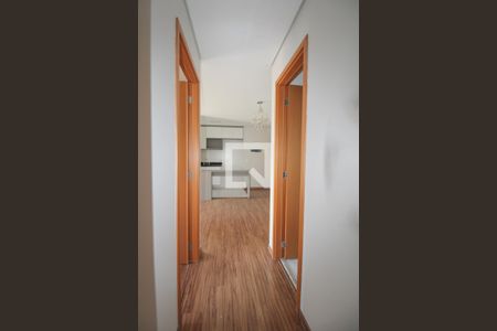 Corredor  de apartamento à venda com 2 quartos, 61m² em Botafogo, Campinas