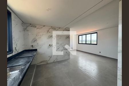 Cozinha de apartamento à venda com 3 quartos, 85m² em Inconfidentes, Contagem