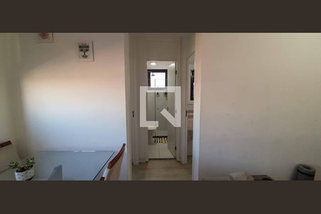 Corredor de apartamento para alugar com 2 quartos, 44m² em Centro, Osasco