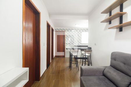 Sala  de apartamento para alugar com 2 quartos, 42m² em Vila Antonina, São Paulo