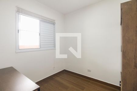 Quarto 1 de apartamento para alugar com 2 quartos, 42m² em Vila Antonina, São Paulo