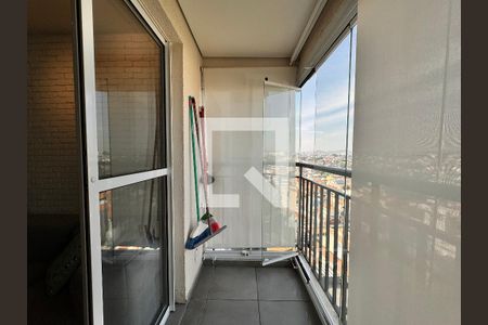 Sacada de apartamento à venda com 2 quartos, 60m² em Vila Eldizia, Santo André