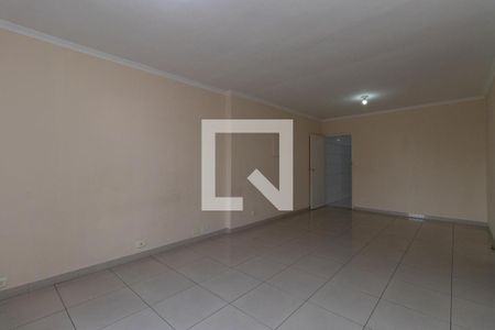 Casa à venda com 196m², 2 quartos e 2 vagasSala