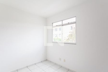 Quarto 1 de apartamento para alugar com 2 quartos, 63m² em Heliópolis, Belo Horizonte