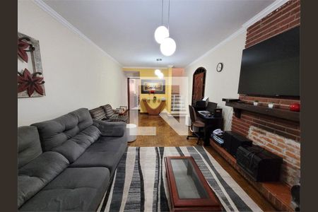 Casa à venda com 3 quartos, 281m² em Vila do Castelo, São Paulo