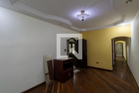 Sala de casa à venda com 3 quartos, 200m² em Vila Curuçá, São Paulo