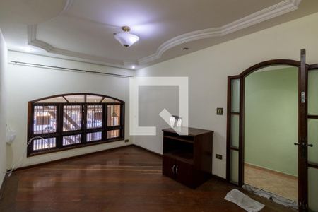 Sala de casa à venda com 3 quartos, 200m² em Vila Curuçá, São Paulo