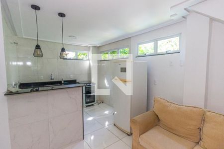 Sala de apartamento para alugar com 2 quartos, 58m² em Praça Seca, Rio de Janeiro