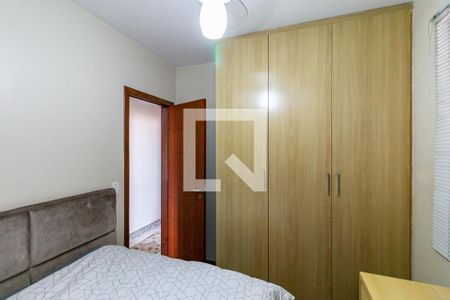 Quarto 2 de apartamento à venda com 3 quartos, 73m² em Sagrada Família, Belo Horizonte