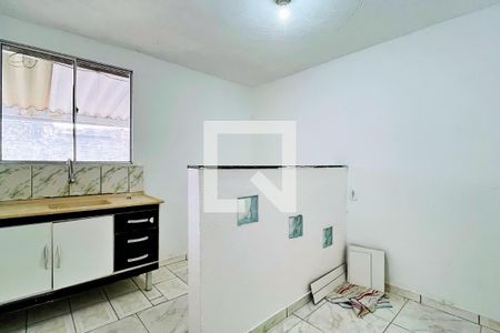 Cozinha de casa para alugar com 1 quarto, 37m² em Parque Jurema, Guarulhos