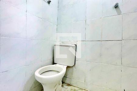 Banheiro de casa para alugar com 1 quarto, 37m² em Parque Jurema, Guarulhos