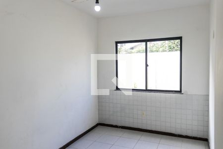 Quarto  de casa de condomínio para alugar com 2 quartos, 75m² em Stella Maris, Salvador