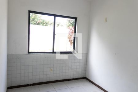 Quarto  de casa de condomínio para alugar com 2 quartos, 75m² em Stella Maris, Salvador