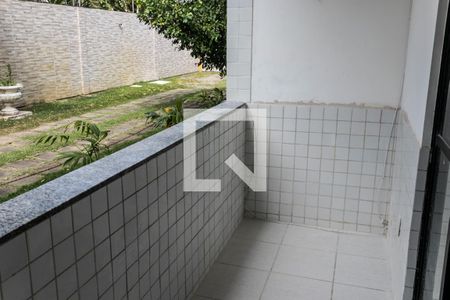 Suíte varanda de casa de condomínio para alugar com 2 quartos, 75m² em Stella Maris, Salvador