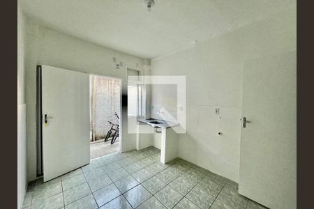 Sala de kitnet/studio para alugar com 1 quarto, 25m² em Gardênia Azul, Rio de Janeiro