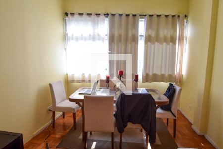 Sala de apartamento à venda com 3 quartos, 125m² em Leblon, Rio de Janeiro