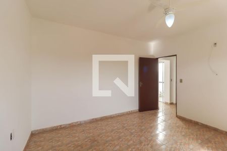 Suíte de casa à venda com 3 quartos, 500m² em Tulipas, Jundiaí