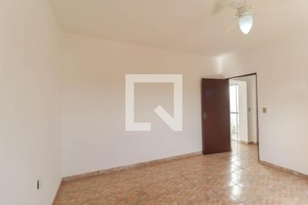 Suíte de casa à venda com 3 quartos, 500m² em Tulipas, Jundiaí